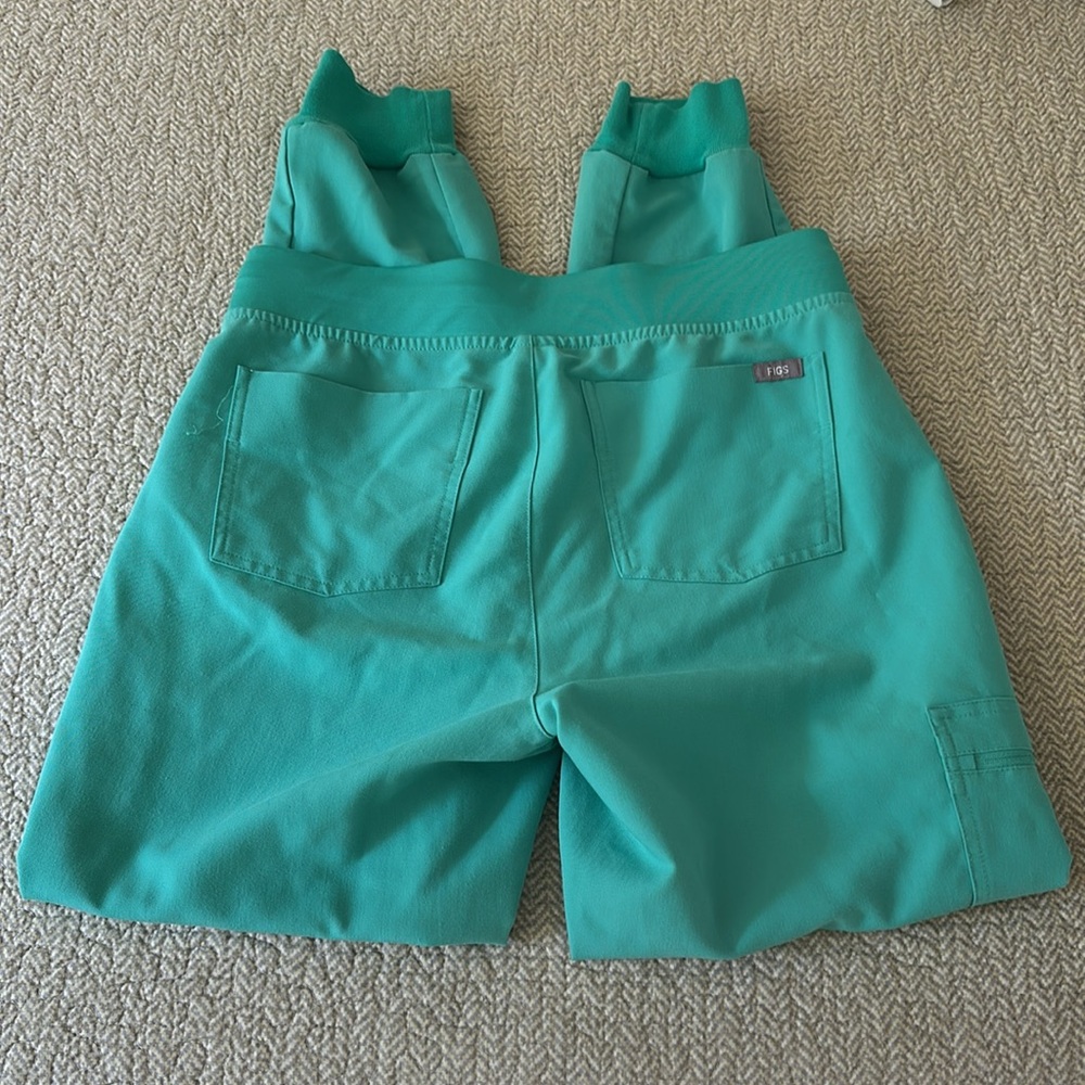 Figs Technical Collection Set - Picture 7 of 15